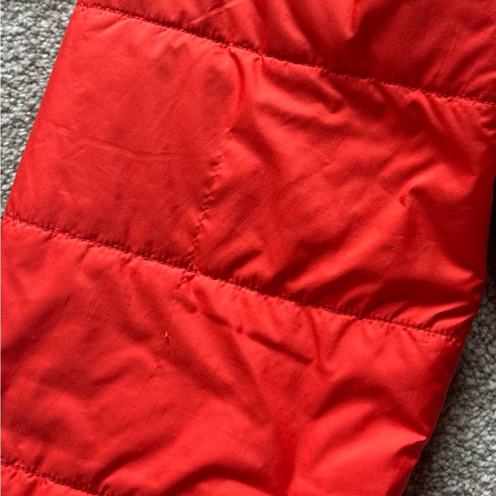 The North Face Men’s Bombay Insulated Winter Jacket for Ski Snowboard in Orange - Picture 9 of 9